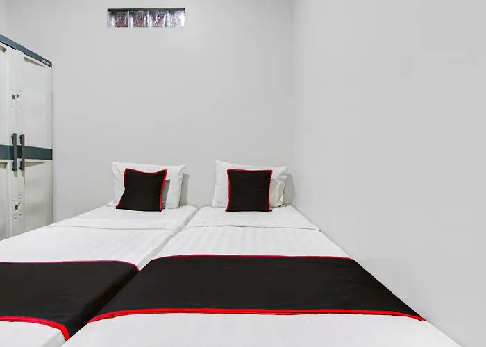 Oyo 95130 Poerto Lemon Guest House