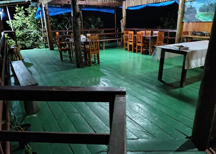 tapiri anavilhanas lodge