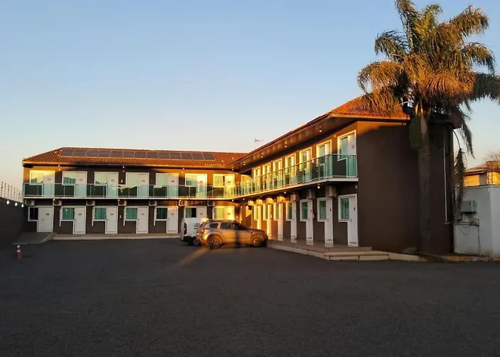 Hotel Ponto 1