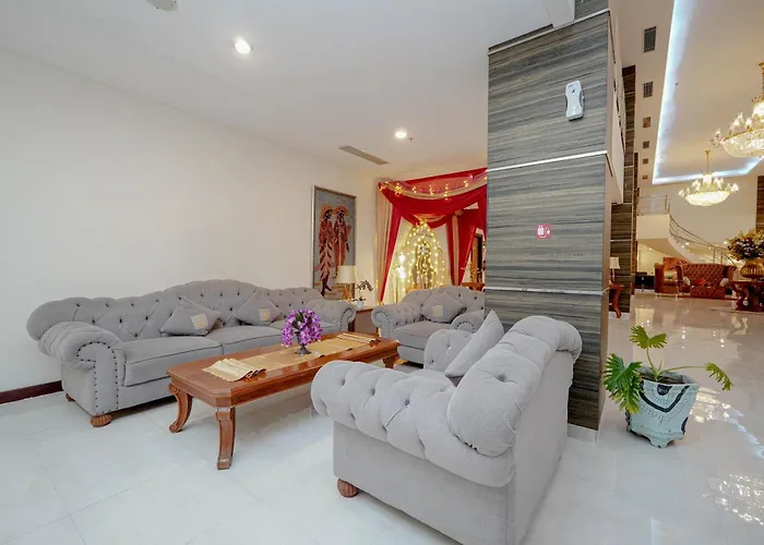 Sutan Raja Hotel & Convention Centre Kotamobagu