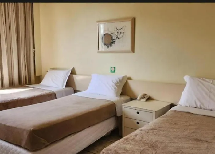 Quarto Hotel Palhano londrina
