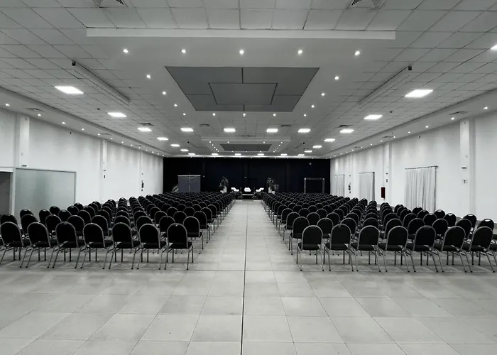 Favorita Golden Hotel E Eventos