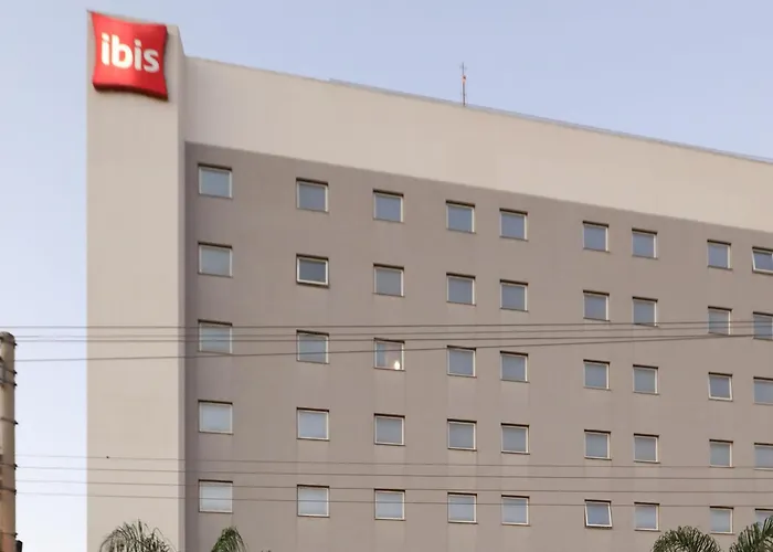 ibis Montes Claros Shopping