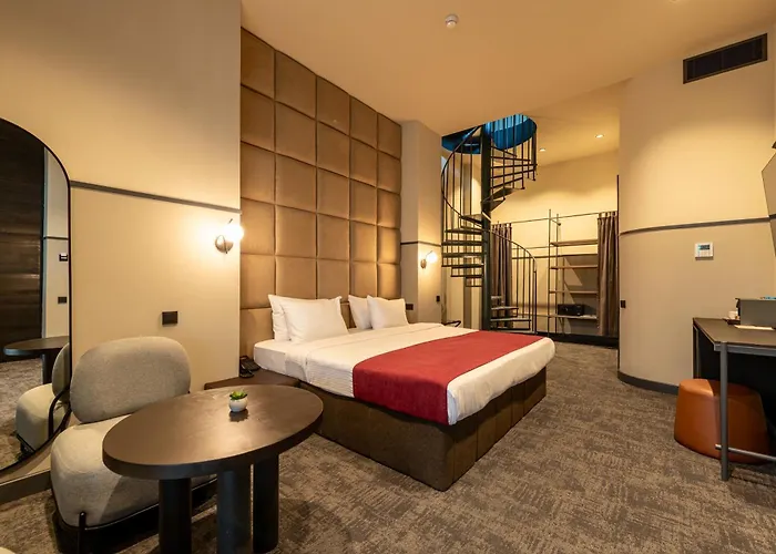 Nobo - Hotel In Old Tbilisi