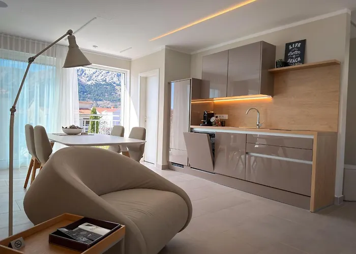 Apartment Baska, exklusive Apartments mit Poolarea in Baska, Krk - Kroatien