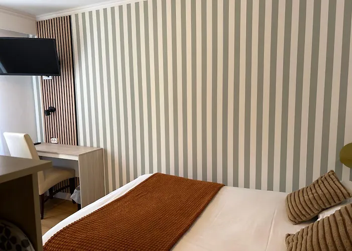 The Originals Boutique, Hotel D'Angleterre, Le Havre, Centre, Plage