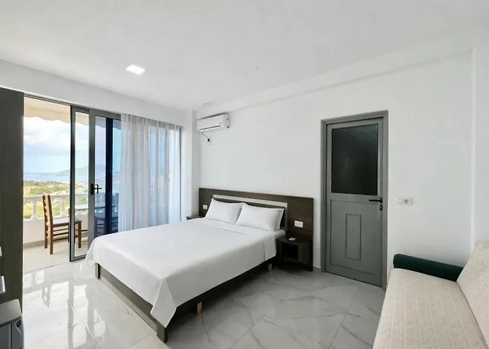 Hotel Joni Lukove