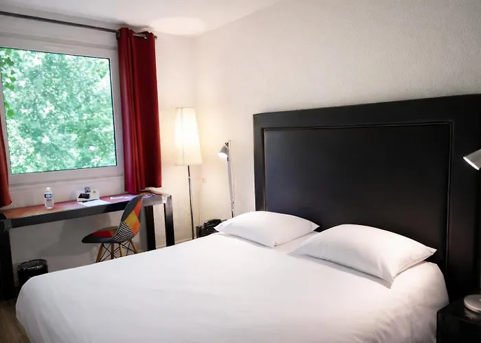 Enzo Hôtels Premier Prix - Logis Amnéville