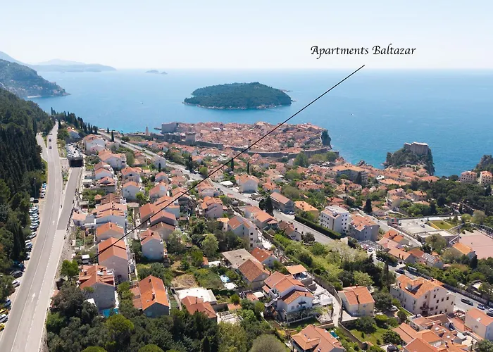 Apartments Baltazar With Sea View&Jacuzzi