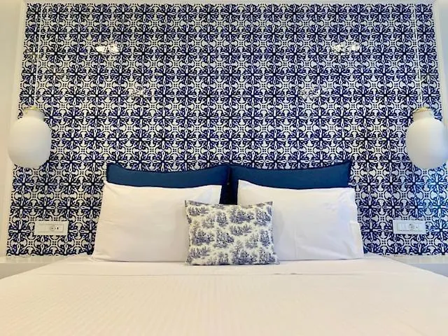 Blue Luxury Suites