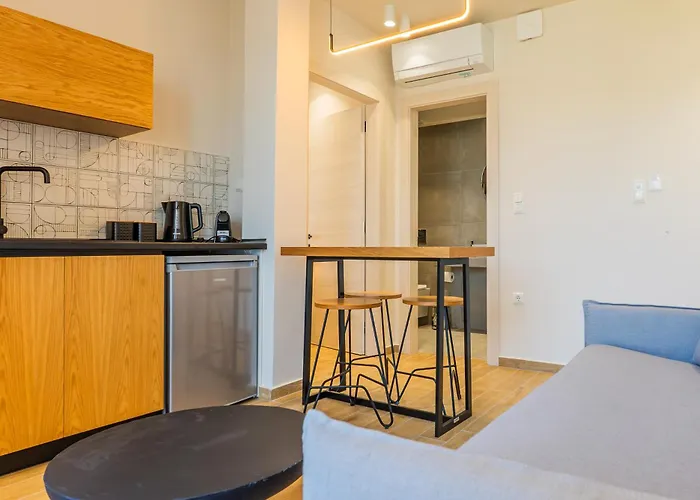 Iridium Old Town Luxury Suites