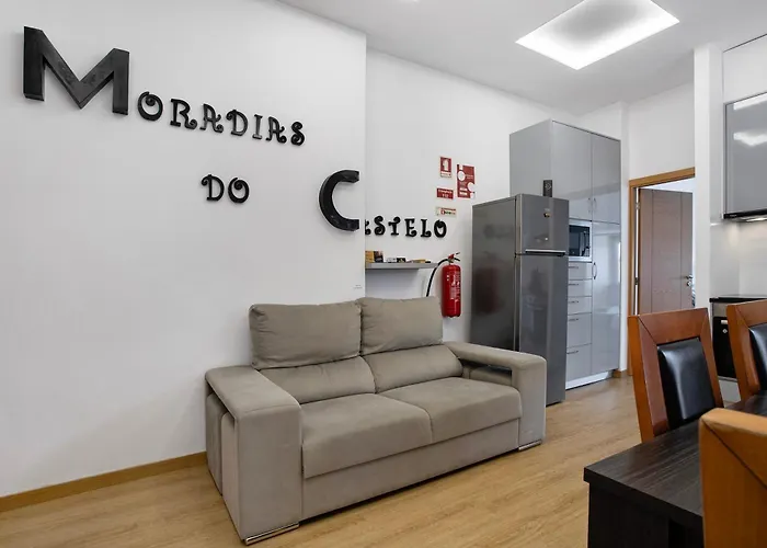 Moradia dos Castelos Amarelo
