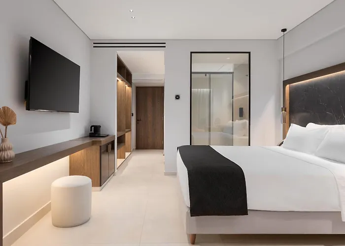 Avant Blue Boutique Hotel