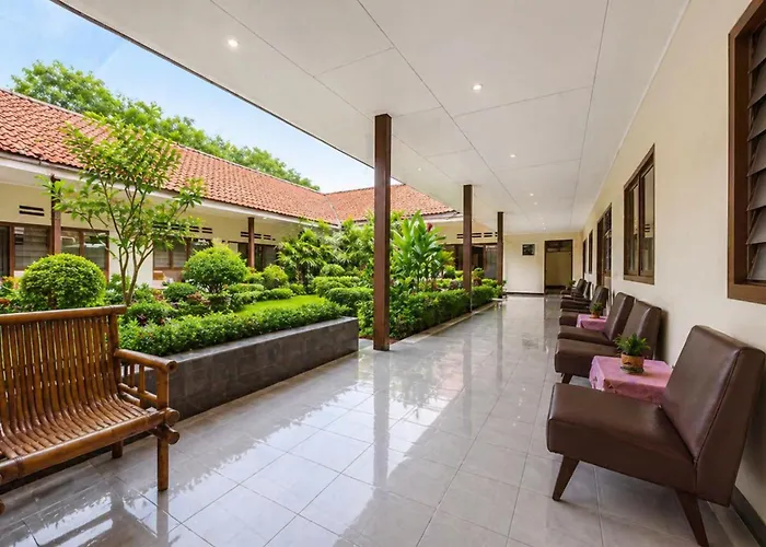 Hotel Budi Famili Budget Syariah
