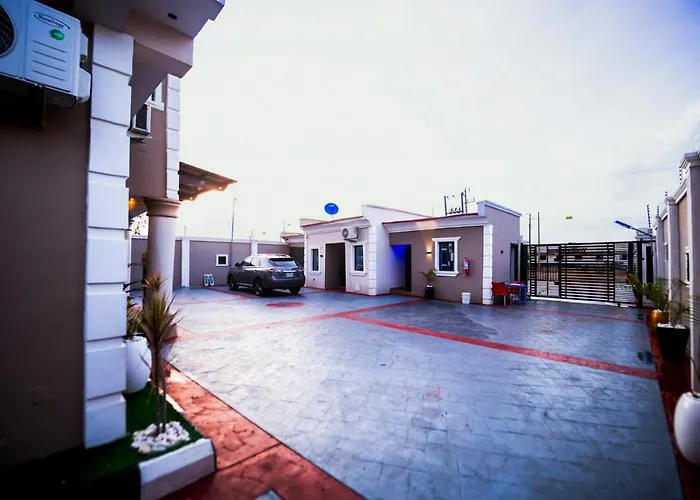Ralphnest Suite & Lounge Limited