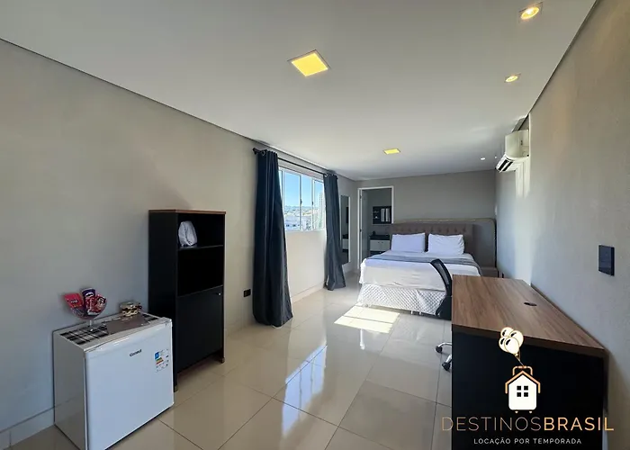 Apartamento com Vista nas alturas e Área de Lazer