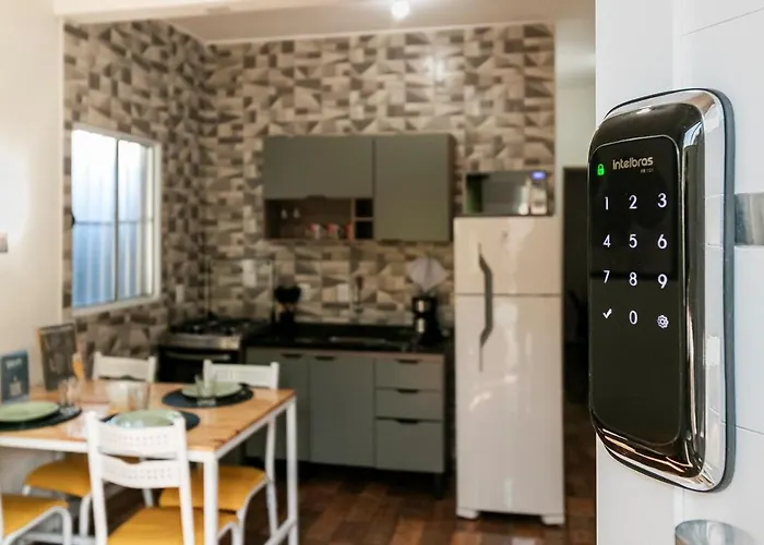 Kitinet 101 ampla Confortável na Divisa Suzano sem vaga Garagem