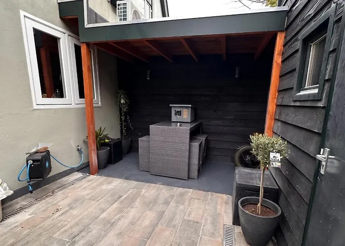 Comfortable, Cozy House 20 Min To Amsterdam