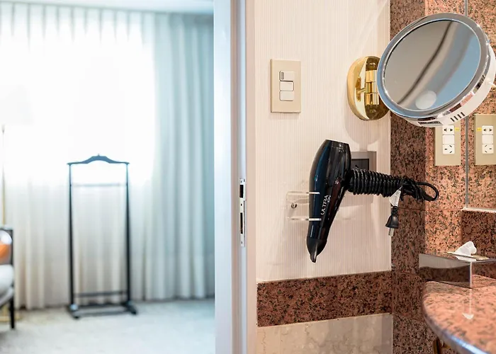 Quinto Centenario Hotel