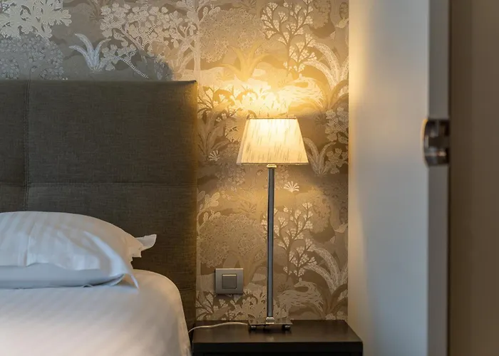 Hotel Iris
