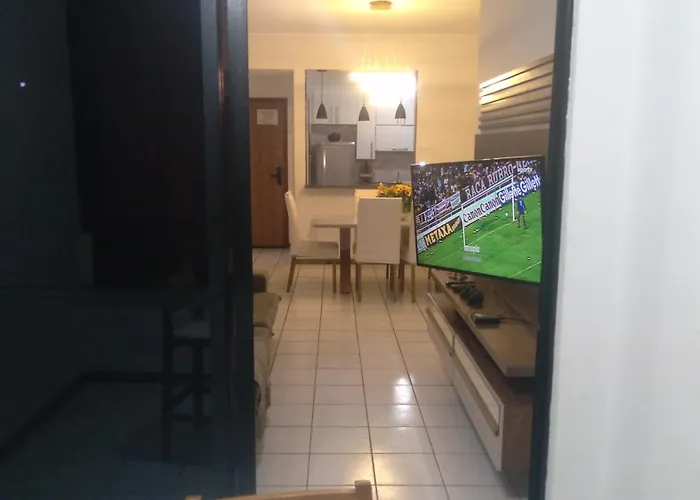 apartamento em edifício de frente para o mar na praia do morro Guarapari