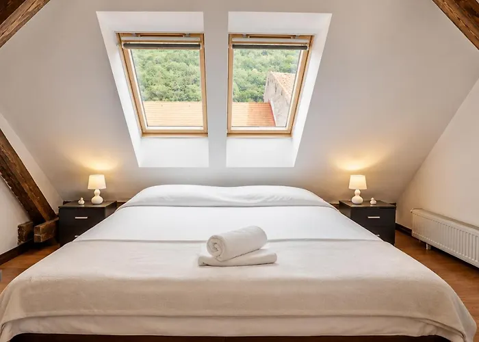 Rooftop Proprety With Large Terrace & Stunning Views - Brasov