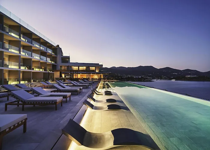 Niko Seaside Resort Mgallery (Adults Only)