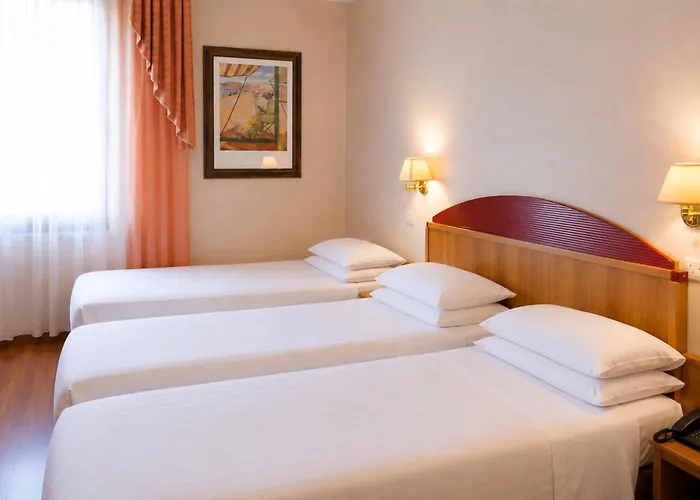 Phi Hotel Ambra