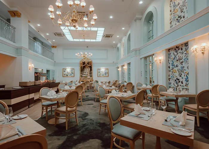 Ax The Victoria Hotel