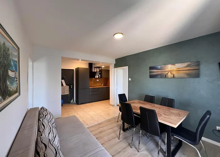 Grgo Apartments