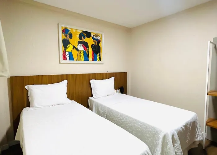 Avelan Plaza Hotel