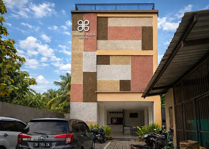 Grand Kuta Hotel Lombok - Pool - 43 Inch Google Tv - Strong 60Mbps Wifi - New Enhanced Management