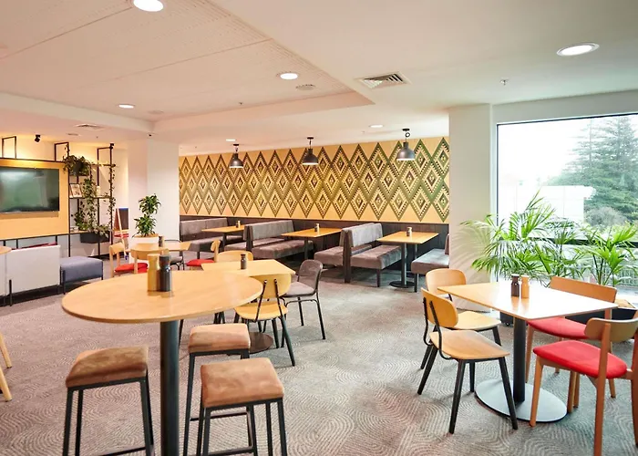 Ibis Hamilton Tainui