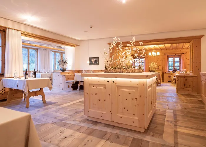 Relais&Châteaux IN LAIN Hotel Cadonau