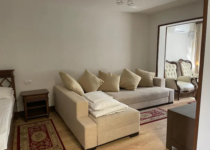 Hotel Trei Brazi
