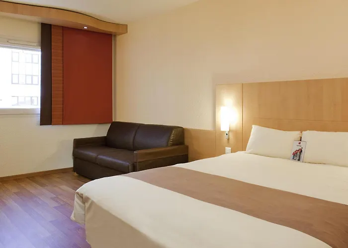 Ibis Paris Pantin Eglise