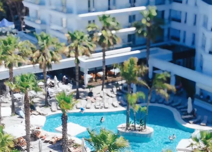 Klajdi Resort&SPA