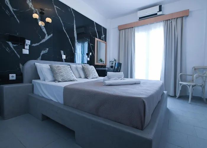 Astri Hotel