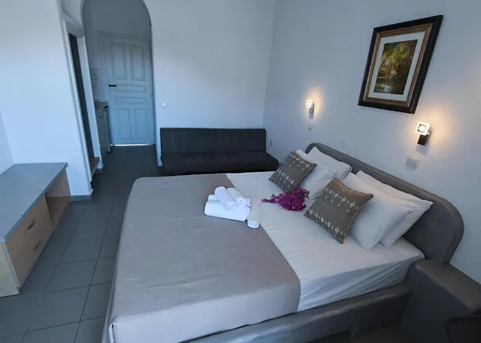 Astri Hotel