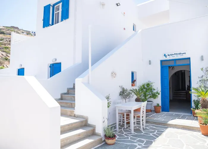 Avra Pension Chora 