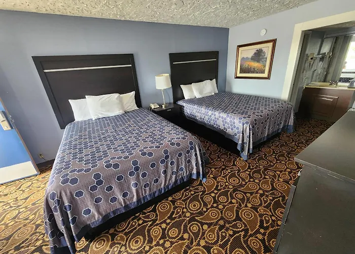 Carthage Inn