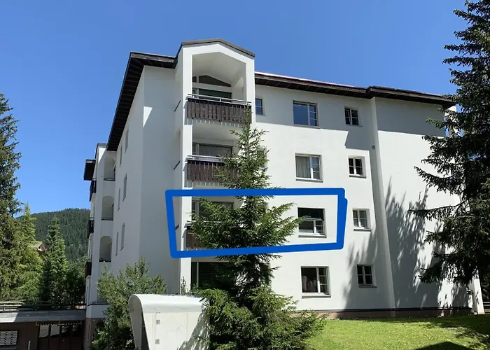 Holiday Apartment Gian - Close To The Kongresshaus, The Ice Hockey Stadium, Cross-Country Skiing, The Eau-La-La Indoor Pool And Wellness, Large Supermarket, 2 Bus Stops, With An Indoor Garage And Fully Equipped