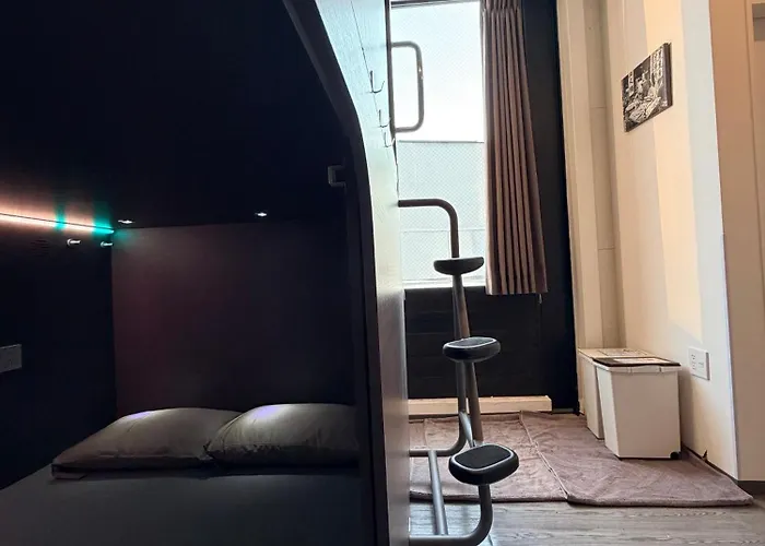 Q Fox Black Diamond Hotel