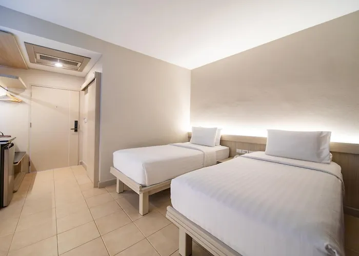 C & N Hotel Patong, Phuket