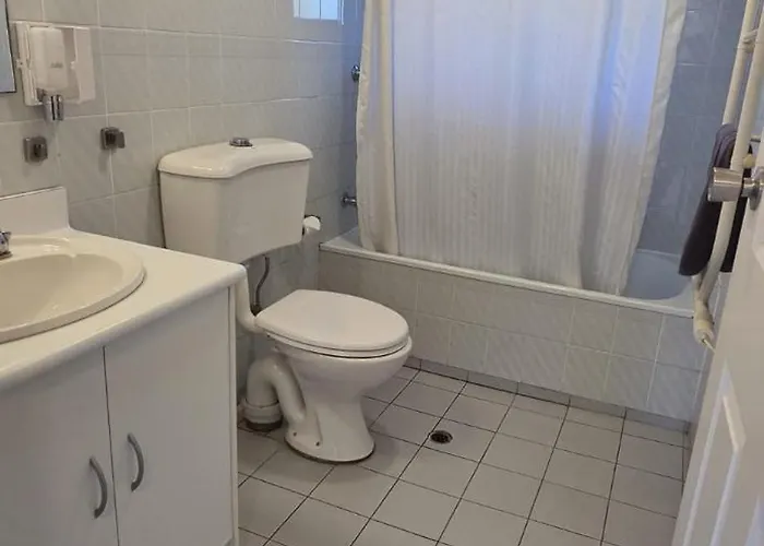 Hamilton Hume Motor Inn