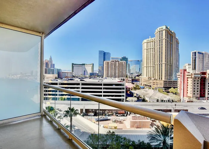 No Resort Fee - Balcony Strip Views, Pools & Parking