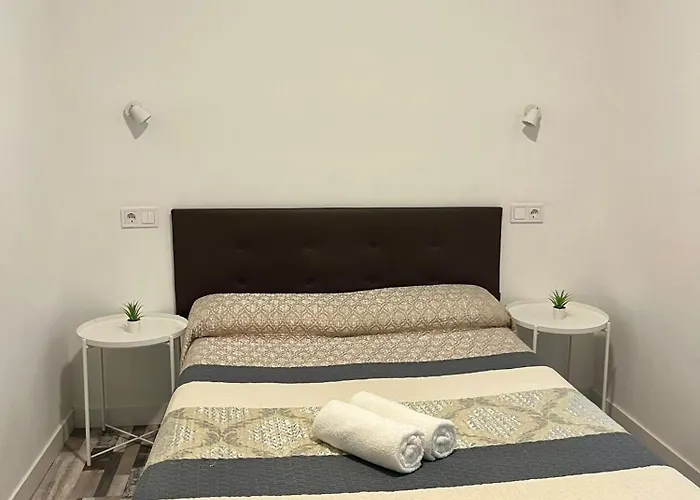 Hostal Andrea Granvia