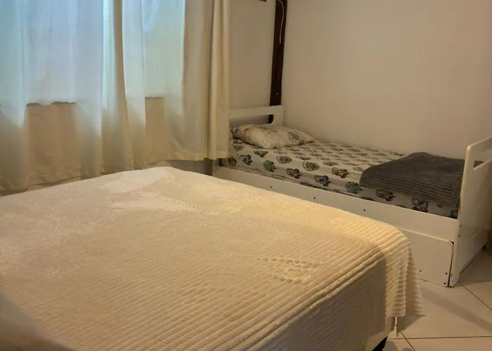 Linda casa de praia 5km Beto Carrero - Gravatá. 300 metros da praia!!