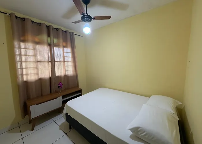 Casa Camargo - com ar condic e mercado