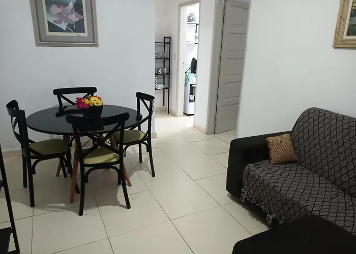 Apartamento à 50 metros da praia - Itanhaém